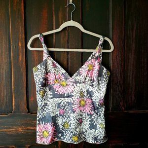 Devine Sleeveless Grey Pink Top